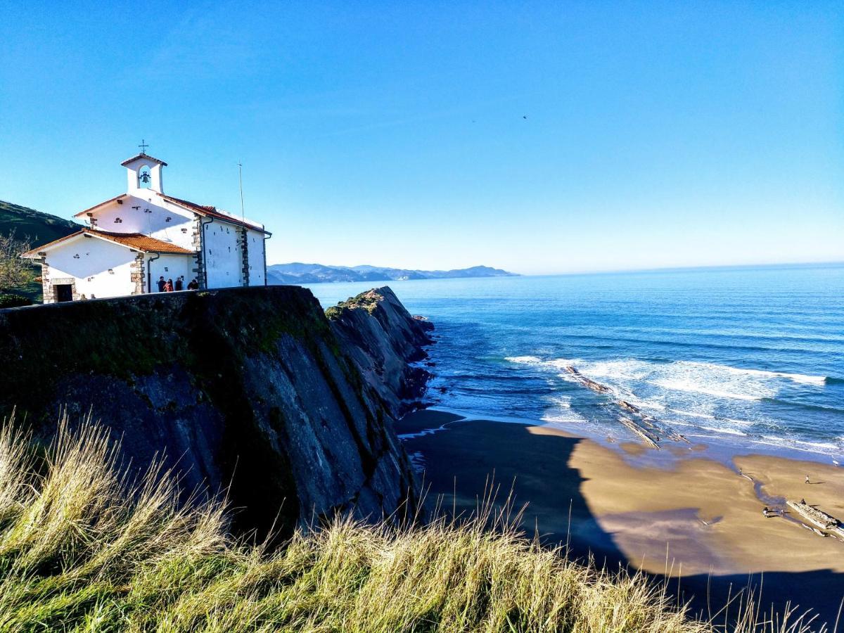 Apartamento Costa II Con Parking Exterior Comunitario Zumaia Eksteriør billede
